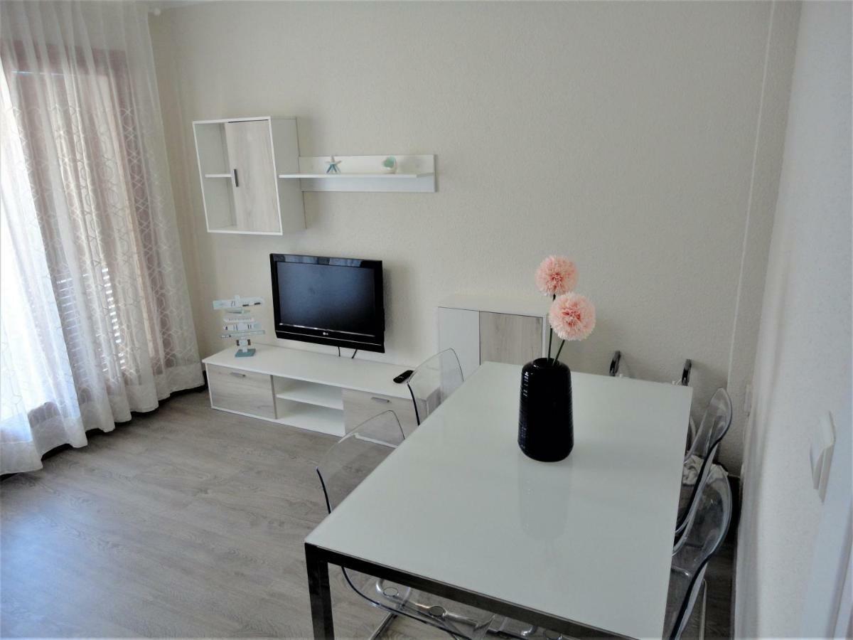 Lamoga-Sandi 4 2 Torredembarra Buitenkant foto