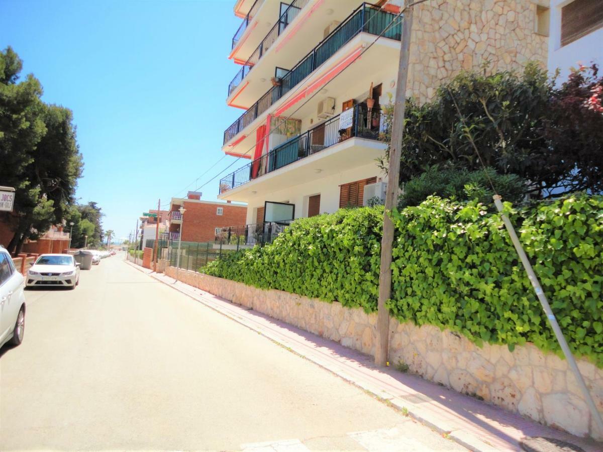 Lamoga-Sandi 4 2 Torredembarra Buitenkant foto