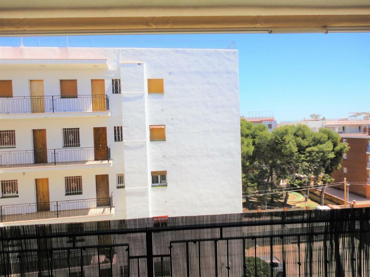 Lamoga-Sandi 4 2 Torredembarra Buitenkant foto